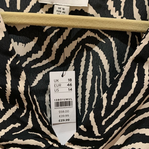 ASOS zebra top NWT - Picture 4 of 4